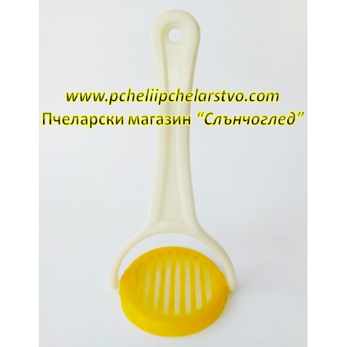 Уред за белязане на пчелна майка